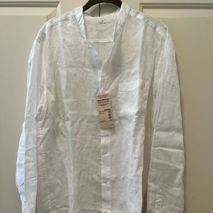 NWT: Men’s Muji linen shirt, never worn.